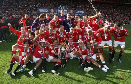 中国香港37人初选大名单：将交手曼联；中超、中甲10人在列.